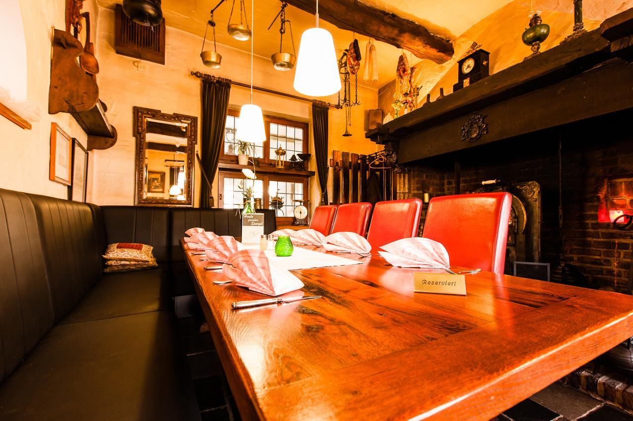 Hotel-Restaurant Gasthof Peters Anno 1650 Selfkant Exteriör bild