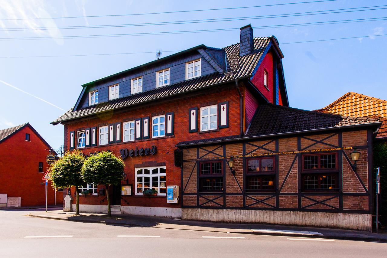 Hotel-Restaurant Gasthof Peters Anno 1650 Selfkant Exteriör bild